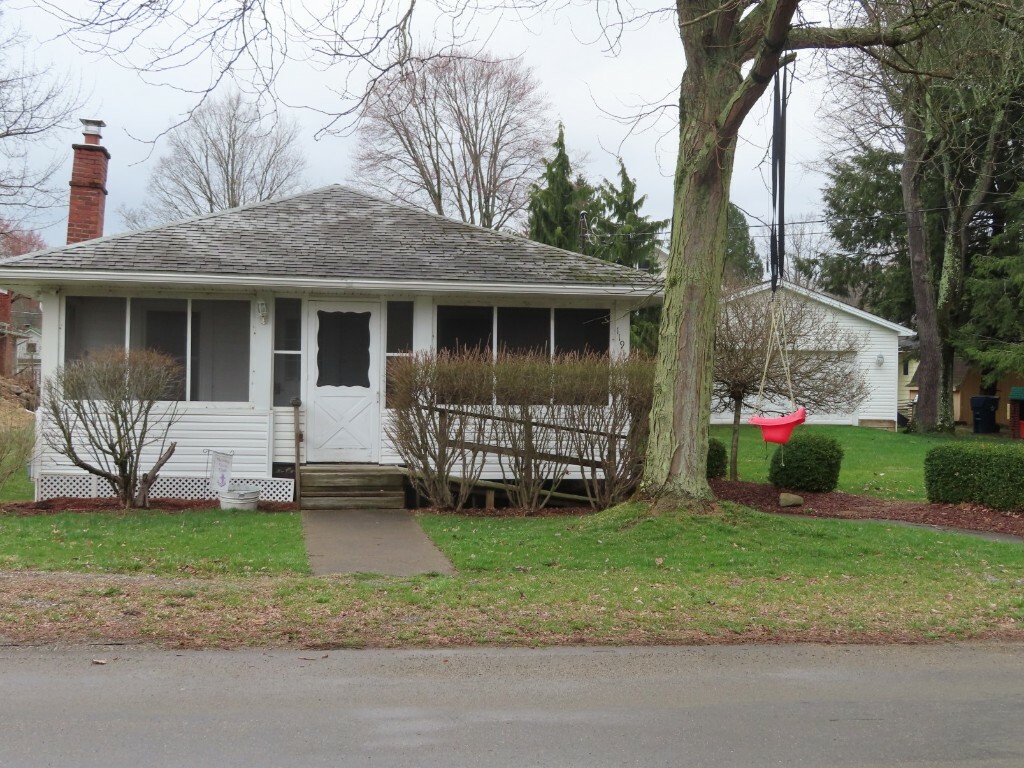 11916 Midway Drive  Conneaut Lake PA 16316 photo