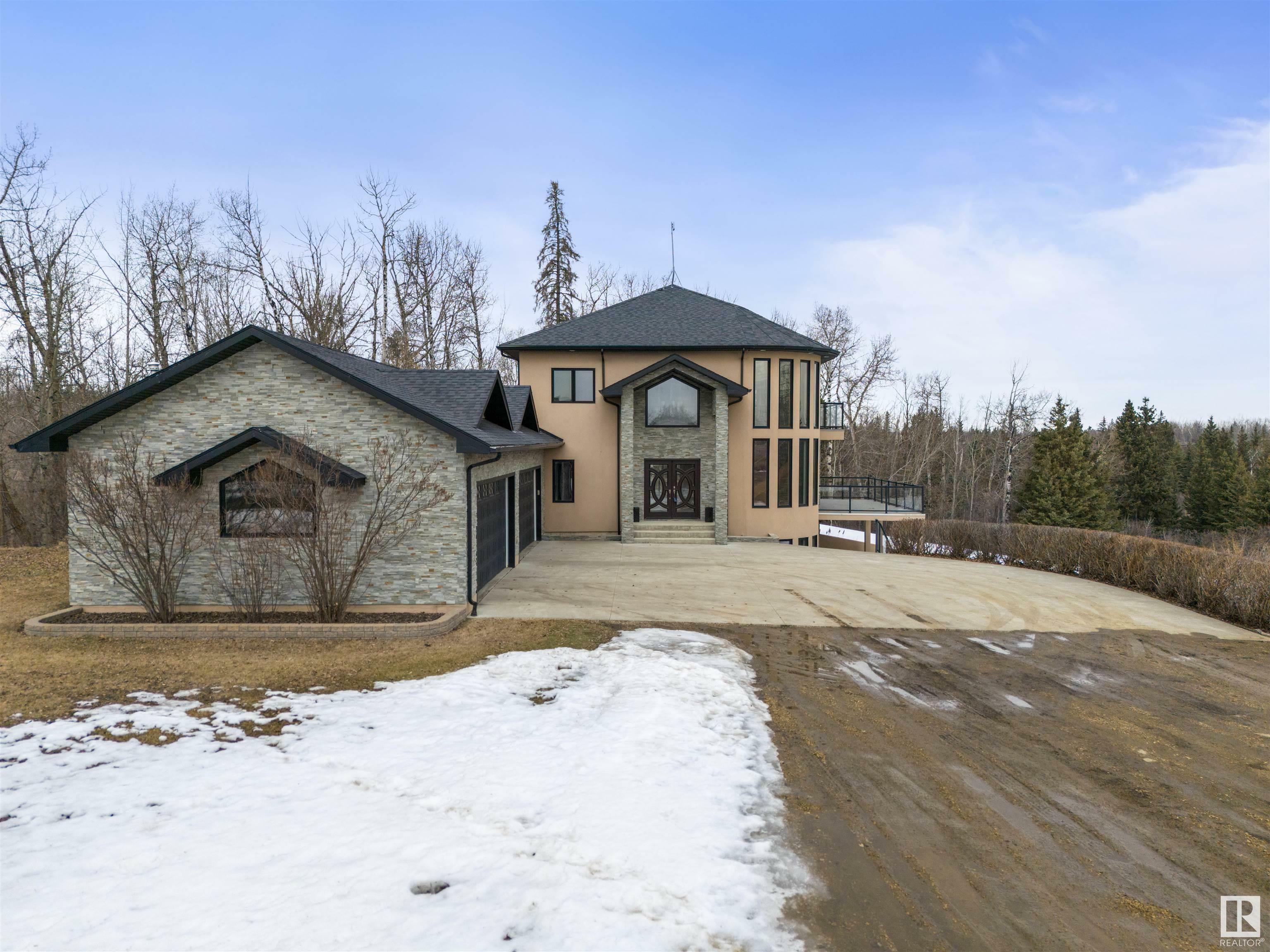 Property Photo: 16910 44 Avenue SW AB T6Y 0J2
