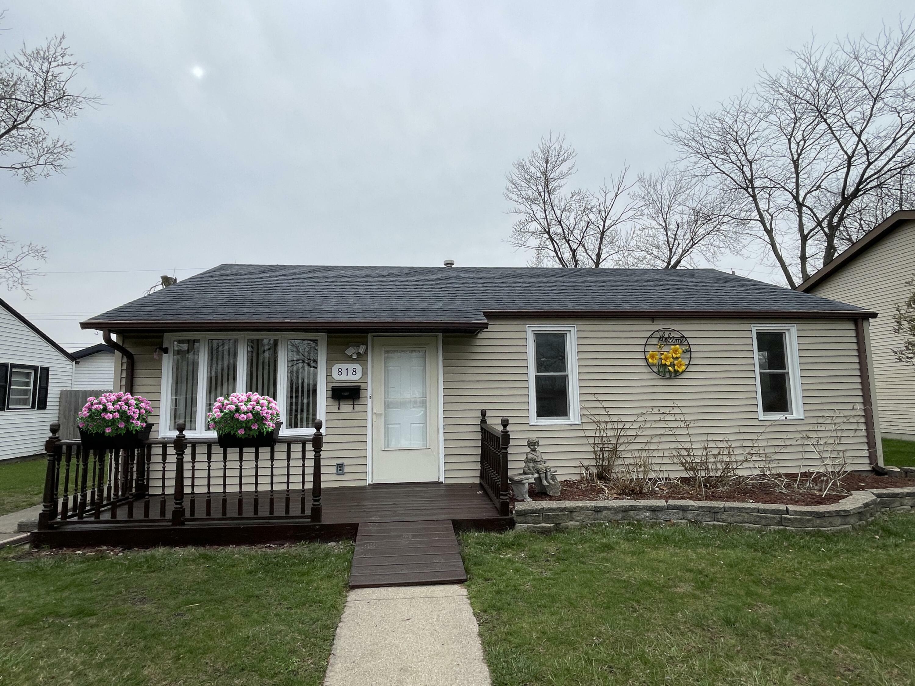 Property Photo: 818 N Indiana Street IN 46319