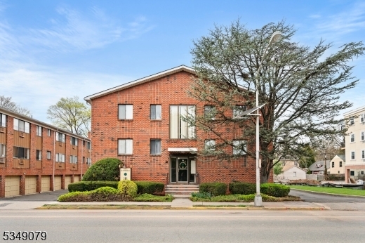 Property Photo: 218 Broad St 8 NJ 07003
