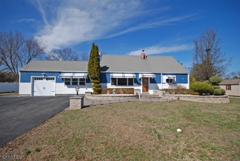 12 Cranbrook Ave  Hillsborough Twp. NJ 08844 photo