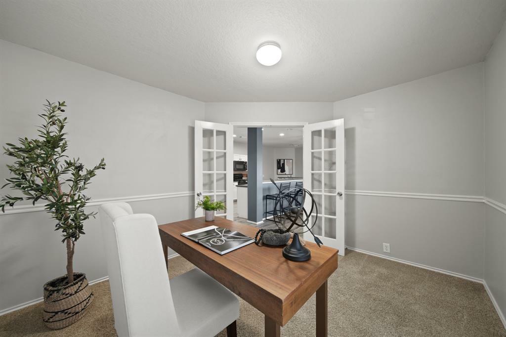 Property Photo: 5706 La Crema TX 77459