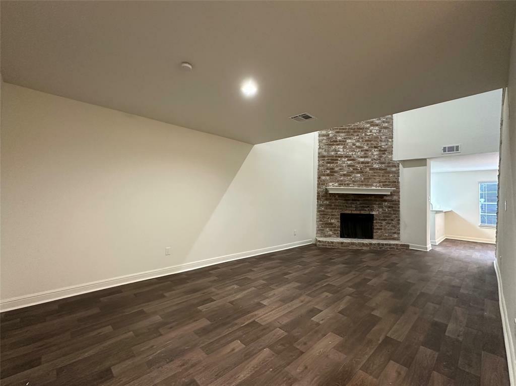 Property Photo: 8003 Woodway Drive 21 TX 77063