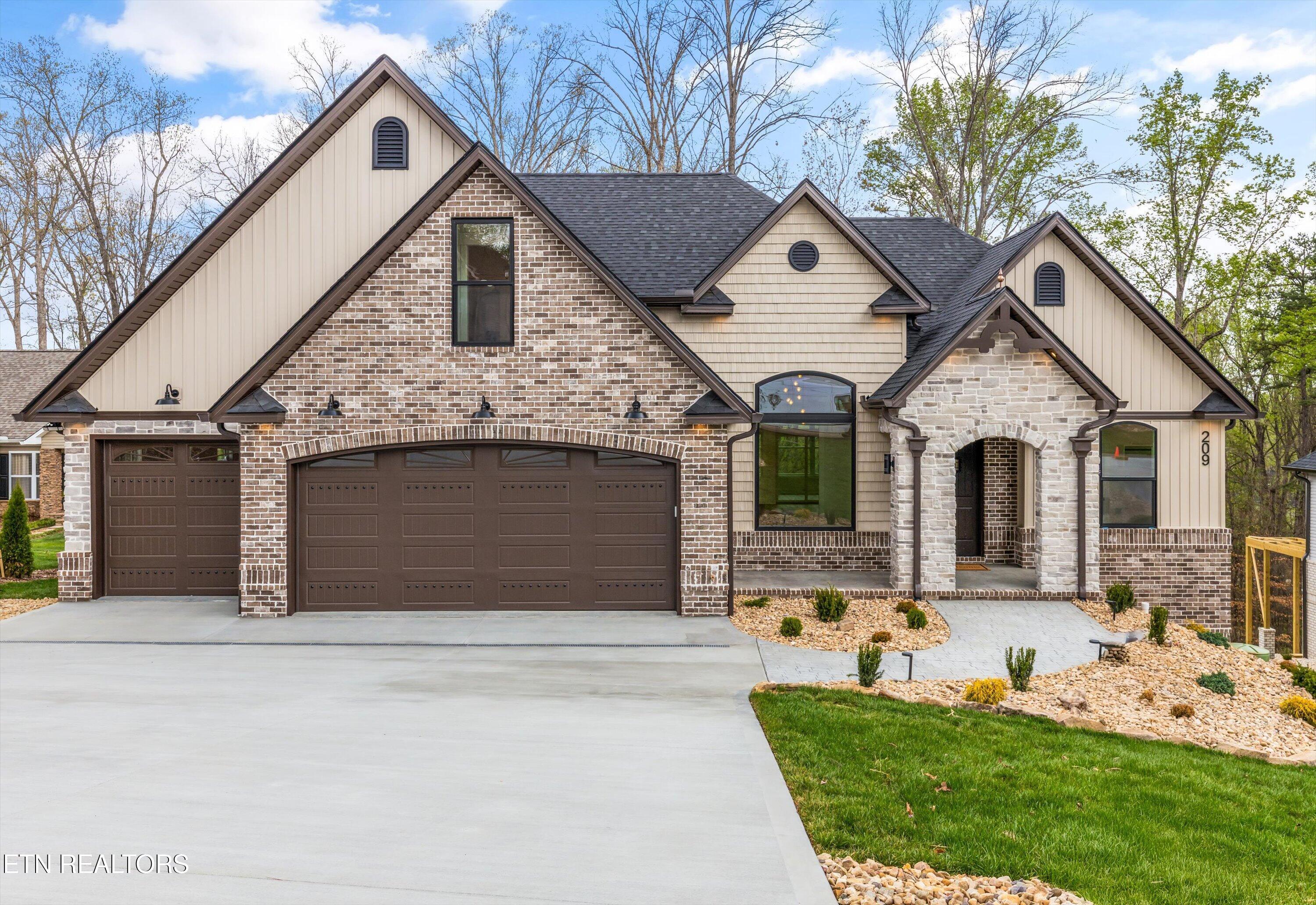 Property Photo: 209 Kawatuska Lane TN 37774