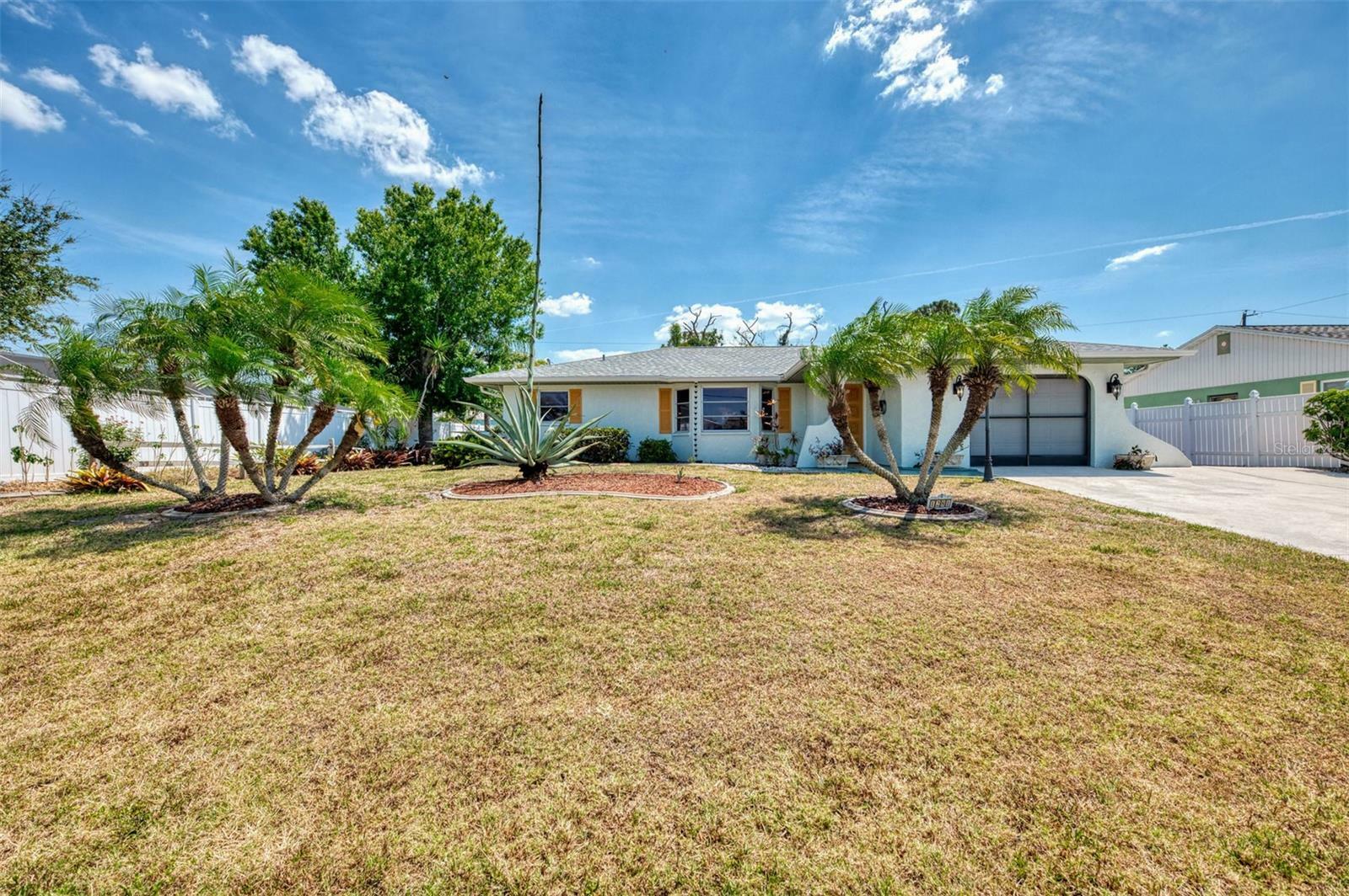 Property Photo: 1281 Wilson Drive FL 34224