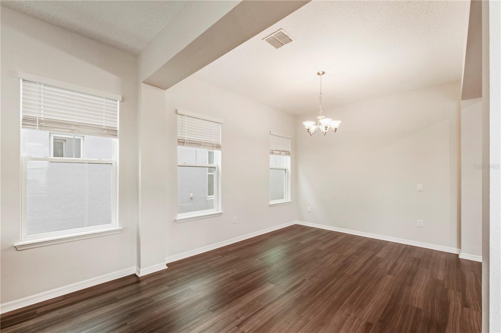 Property Photo:  9870 Summerlake Groves Street  FL 34787 