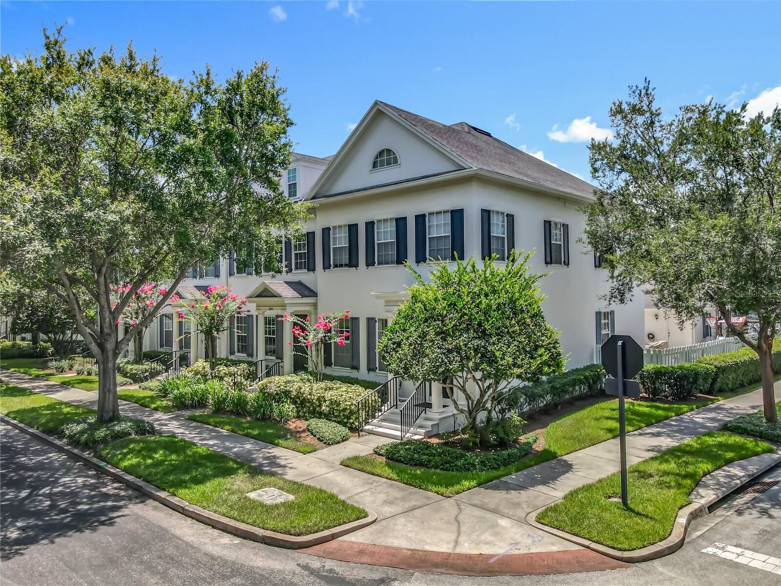 Property Photo: 2240 Osprey Avenue FL 32814