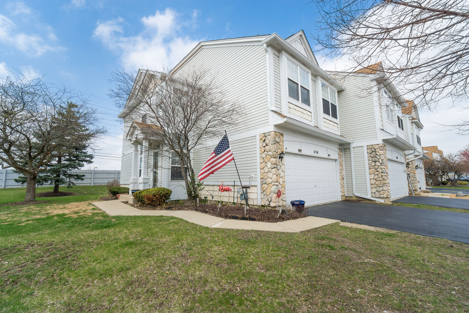 1176 Delta Drive 0  Elgin IL 60123 photo