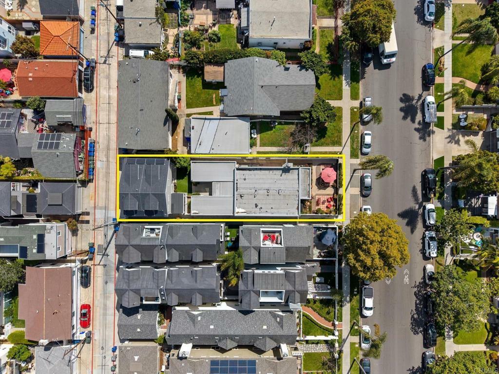 Property Photo: 851 853 C Avenue CA 92118
