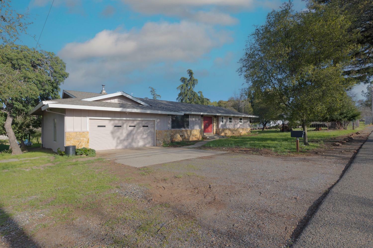Property Photo:  2931 Ponderosa Road  CA 95682 