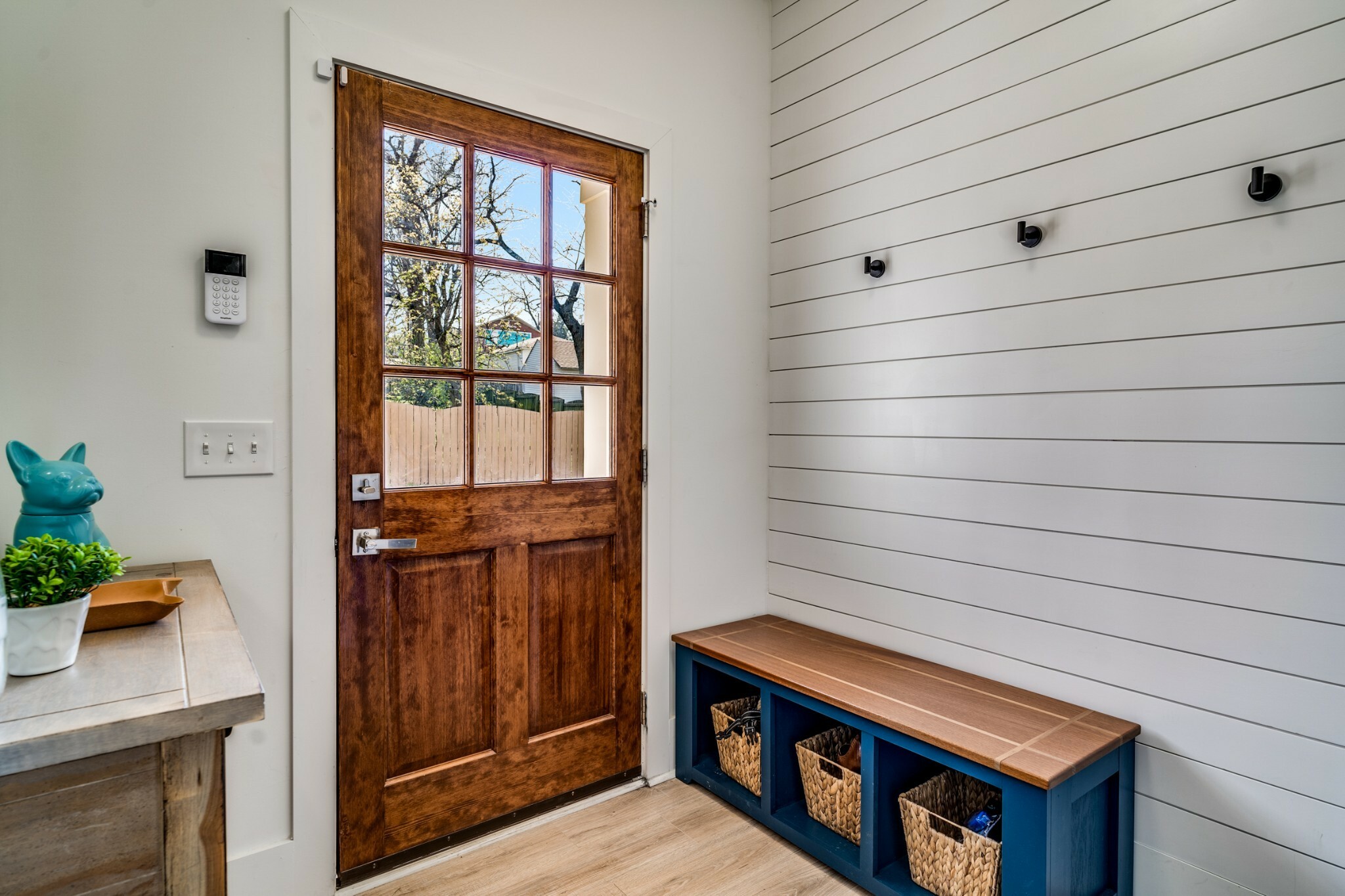 Property Photo: 463B Radnor St TN 37211