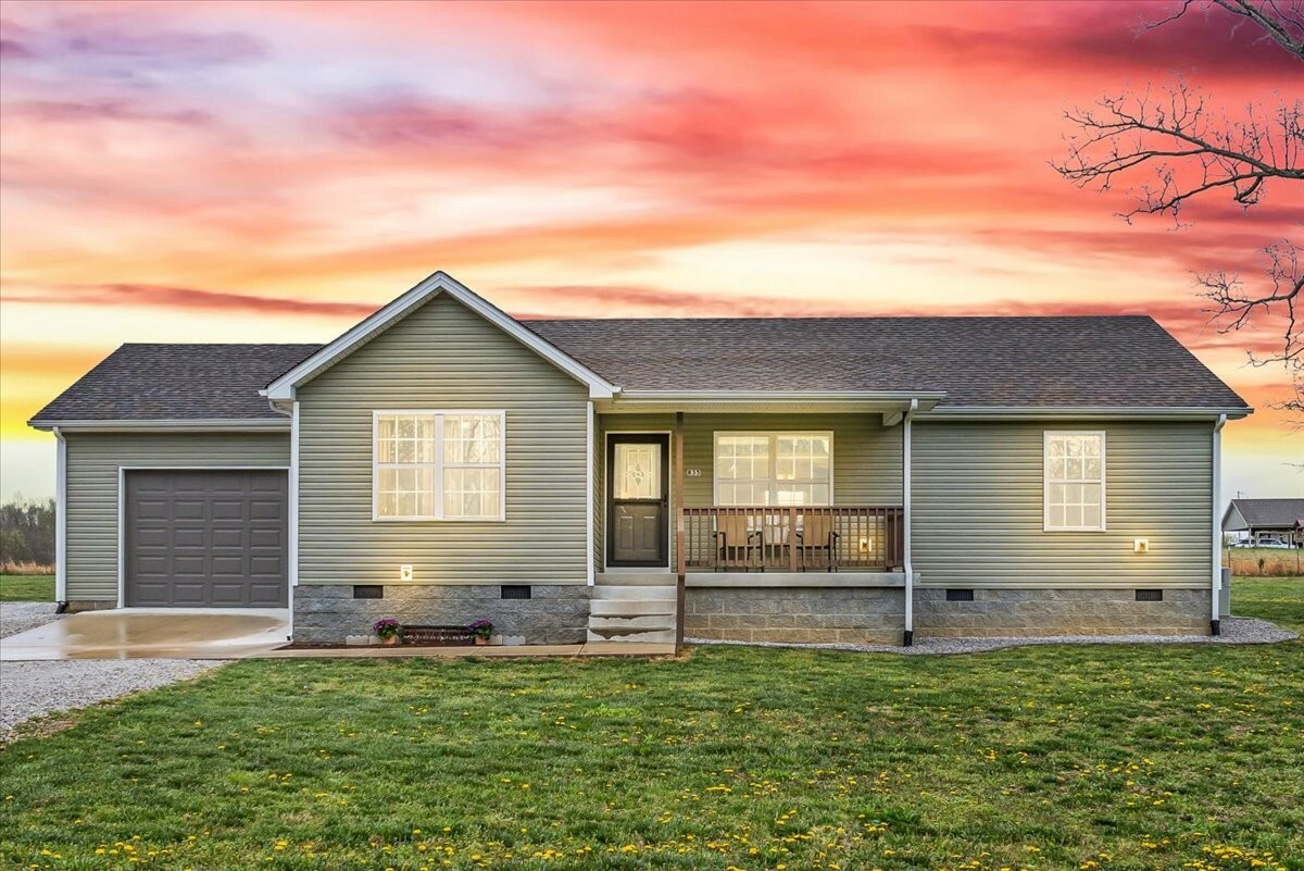 Property Photo: 835 Comer Rd TN 37357