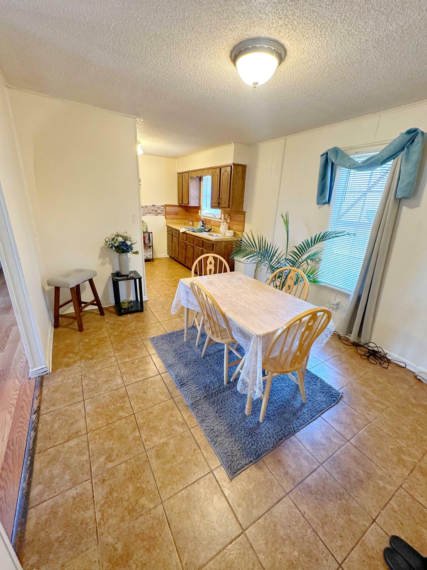Property Photo: 1218 County Road 194 MS 38828