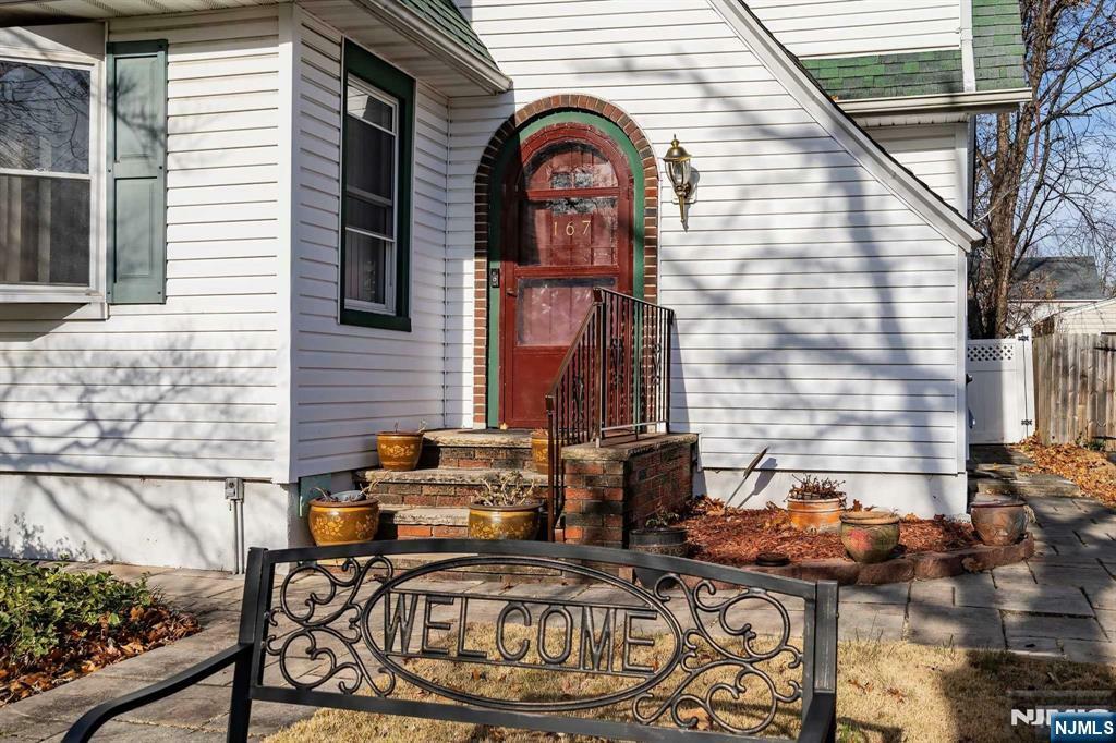 Property Photo: 167 Everett Place NJ 07631