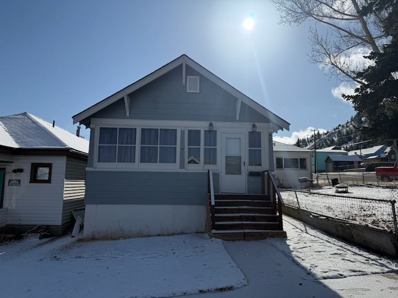 Property Photo: 721 Chestnut Street MT 59711