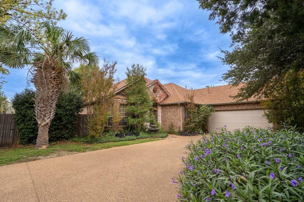 Property Photo: 2515 Cambridge Drive TX 75032