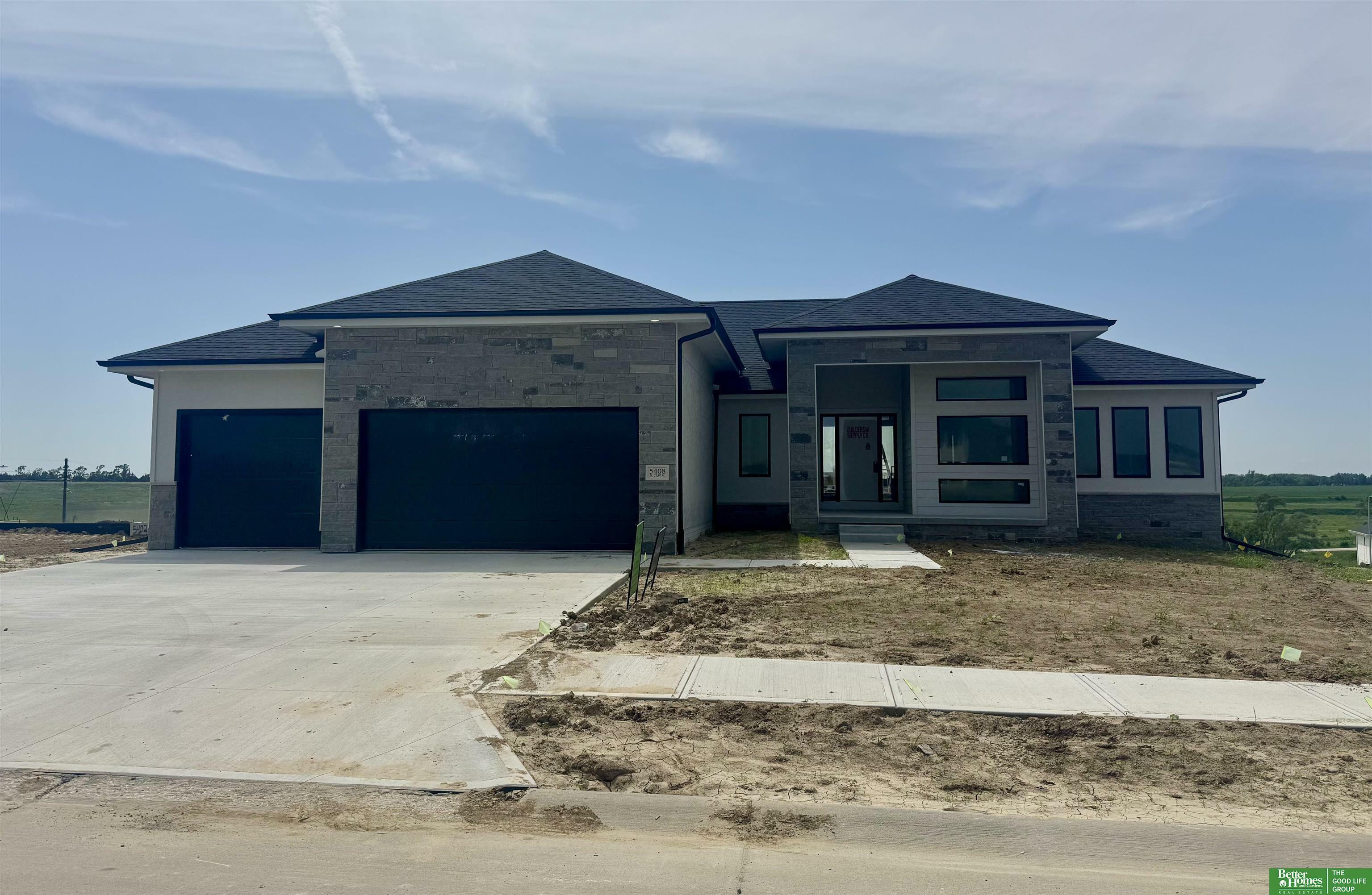 Property Photo: 5408 N 213th Street NE 68022