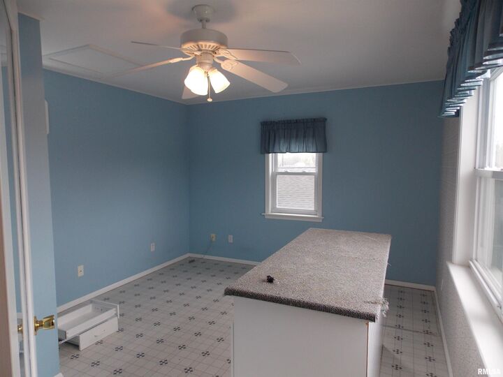 Property Photo:  1722 Frazier Avenue  IL 62801