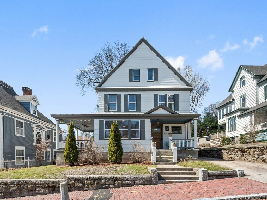 Property Photo:  27 Germain St  MA 01602 