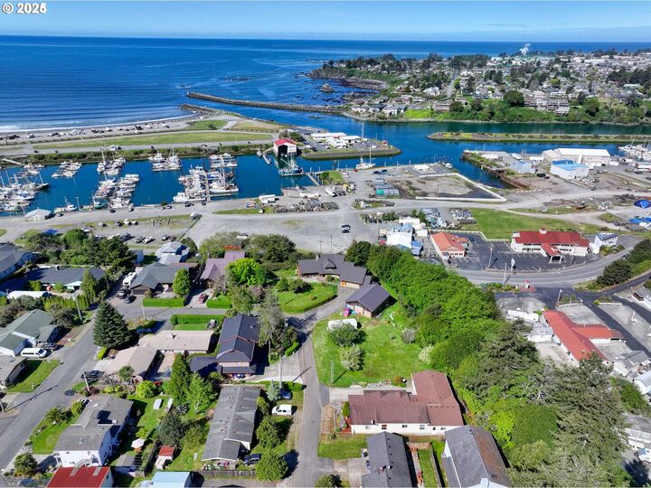 Crestline Loop  Brookings OR 97415 photo