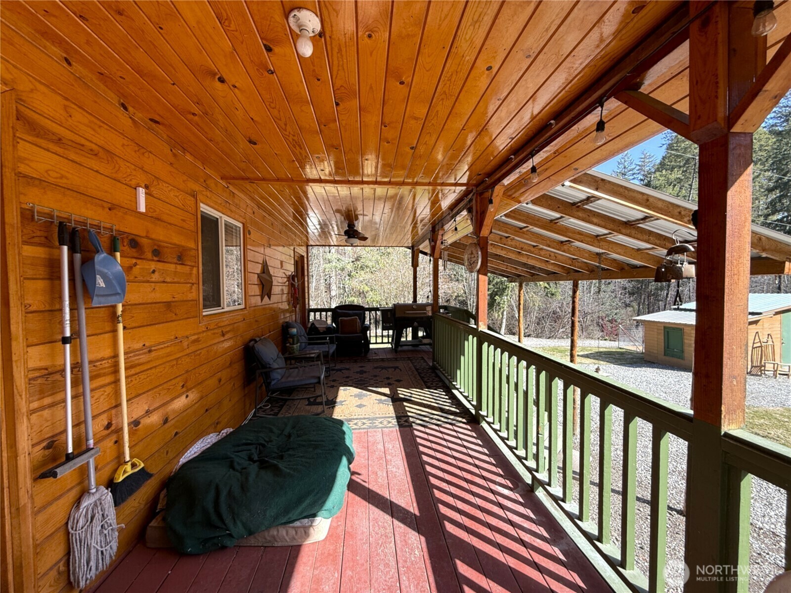 Property Photo:  139  Empire Cr. Road  WA 99150 
