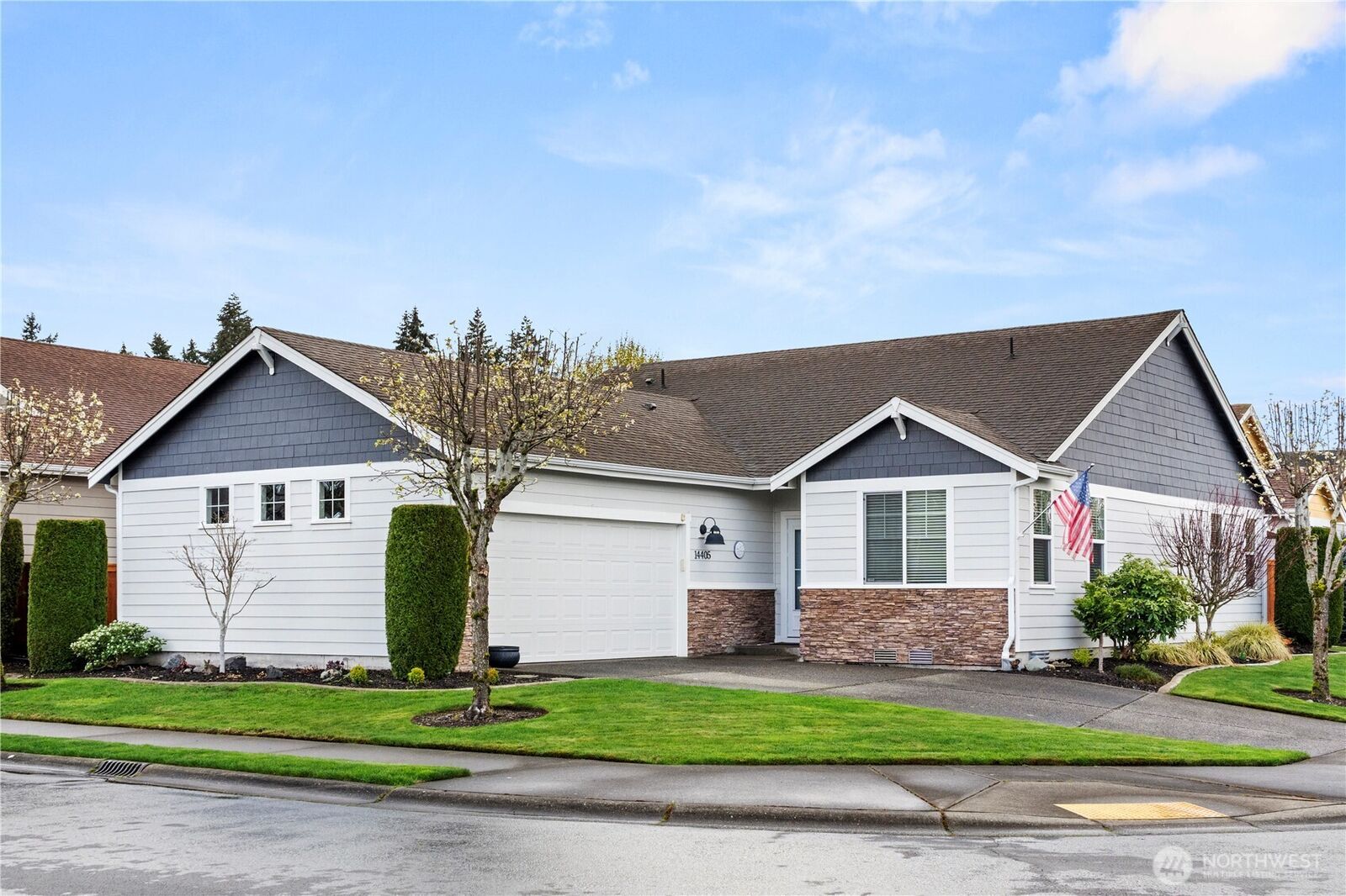Property Photo: 14405 23rd Avenue Ct E WA 98445