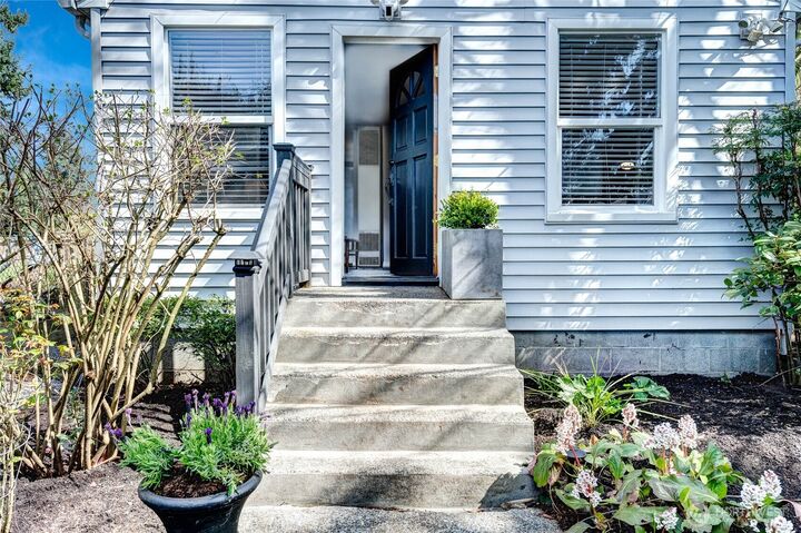 Property Photo: 8826 16th Avenue SW WA 98106