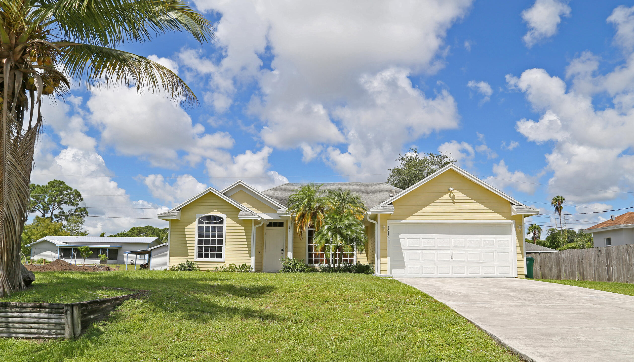 Property Photo: 3020 SW Lucerne Street FL 34953