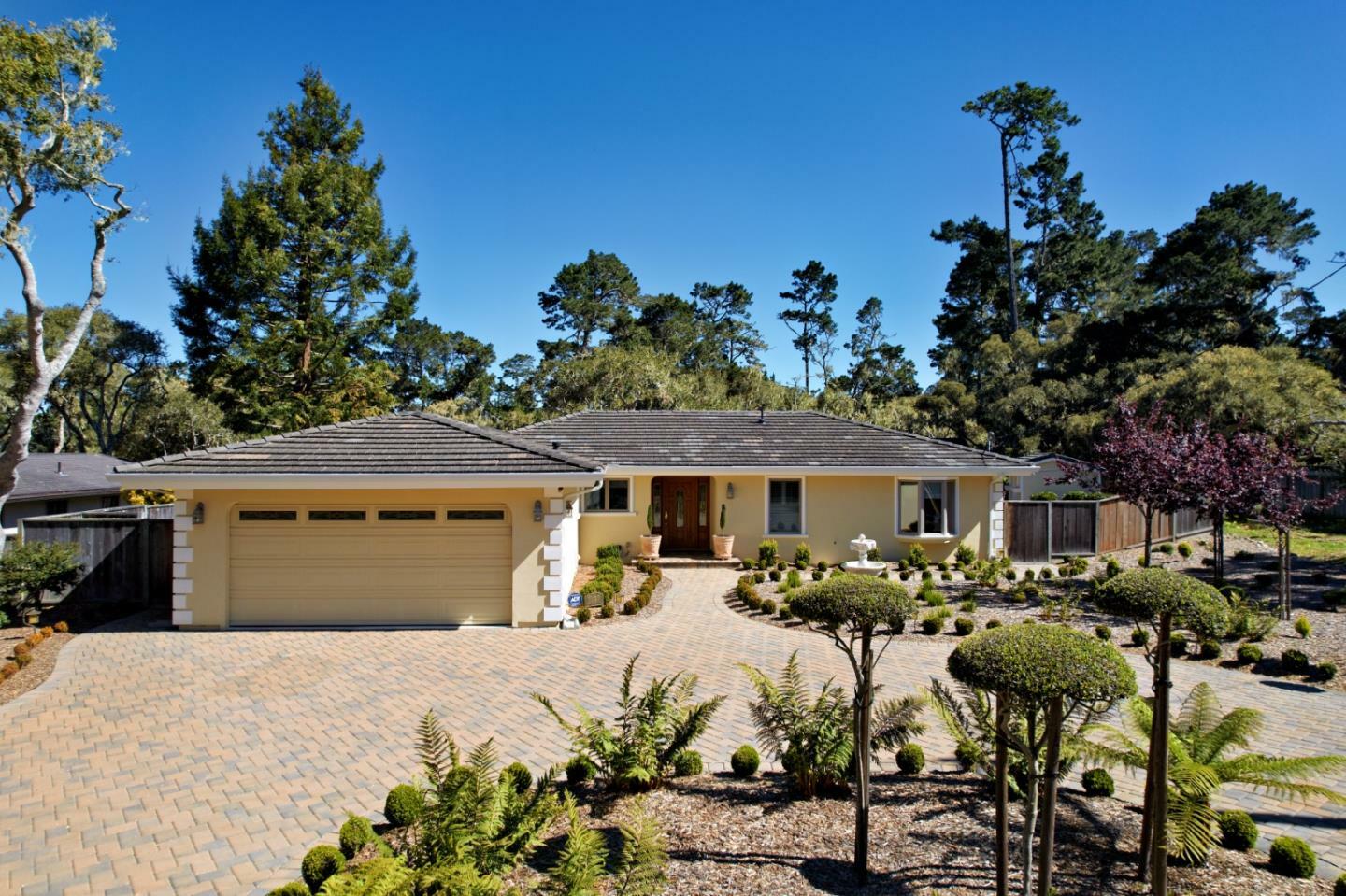 Property Photo: 1147 Arrowhead Road CA 93953