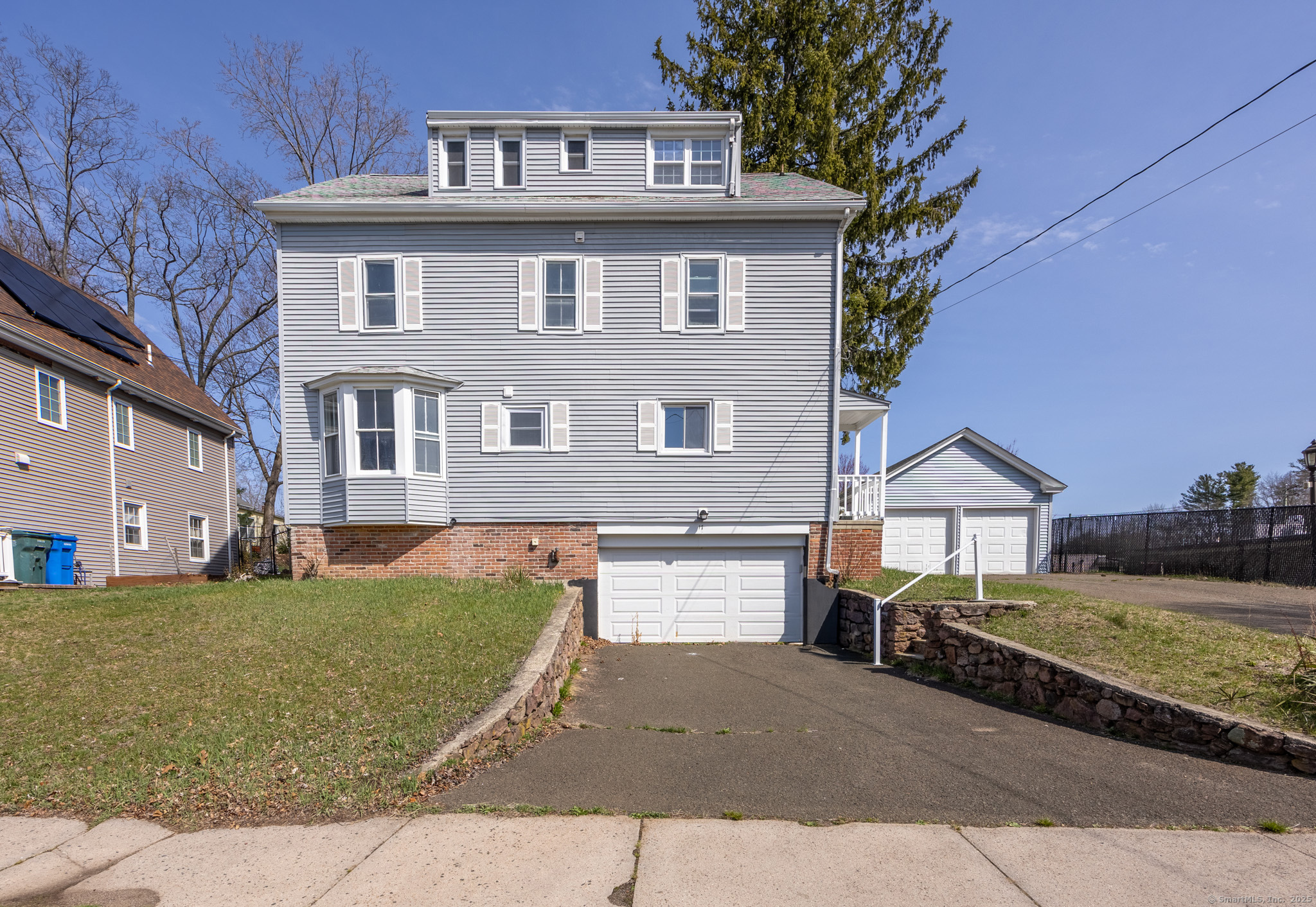 17 Park Avenue  Hamden CT 06517 photo