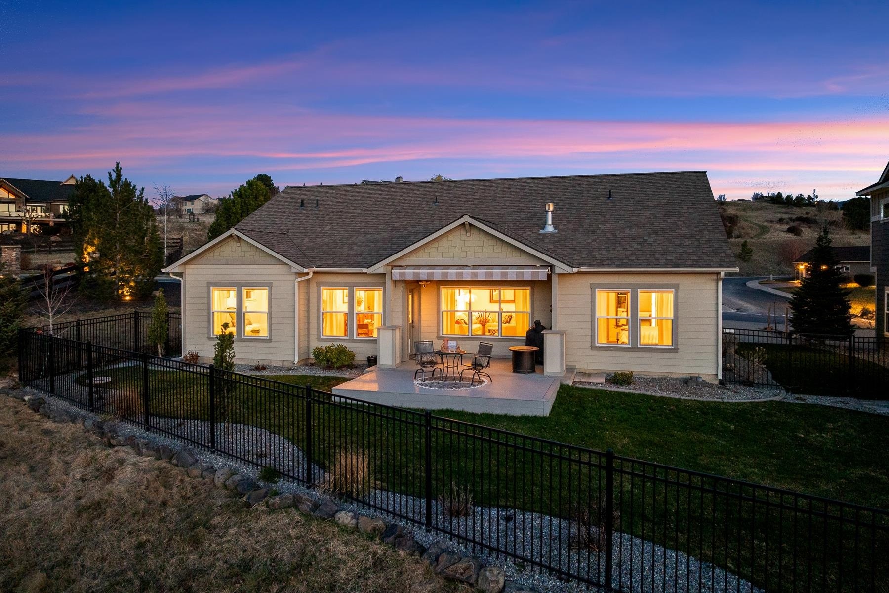 Property Photo: 15 S Legacy Ridge Dr WA 99019