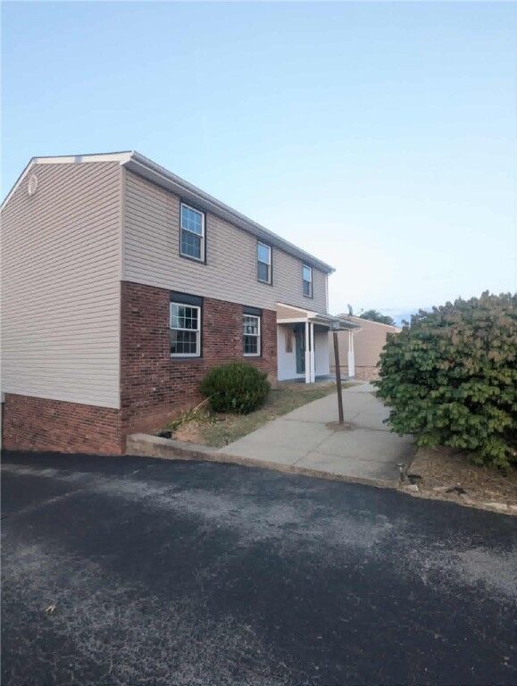 Property Photo: 120 Scottsdale Dr PA 15108