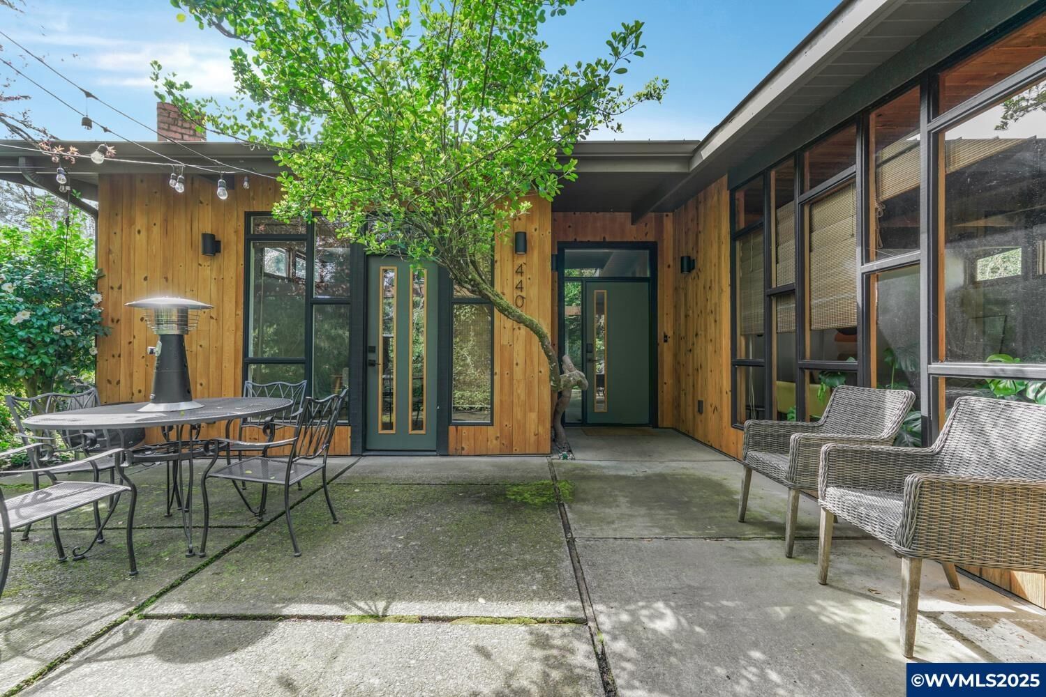 Property Photo:  4405 Verda Ln  OR 97303 