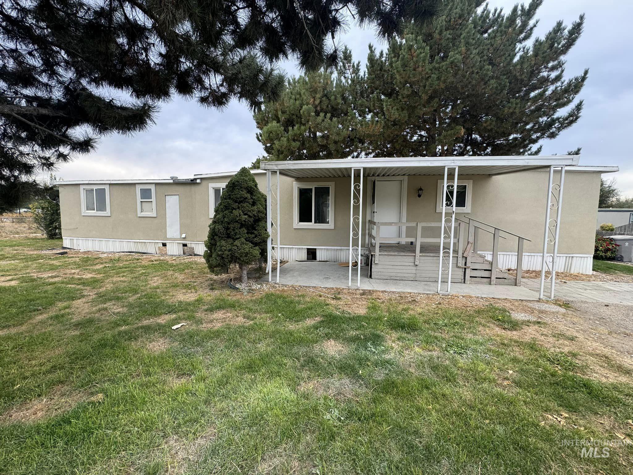 Property Photo: 5015 E Ustick Rd. 44 ID 83605