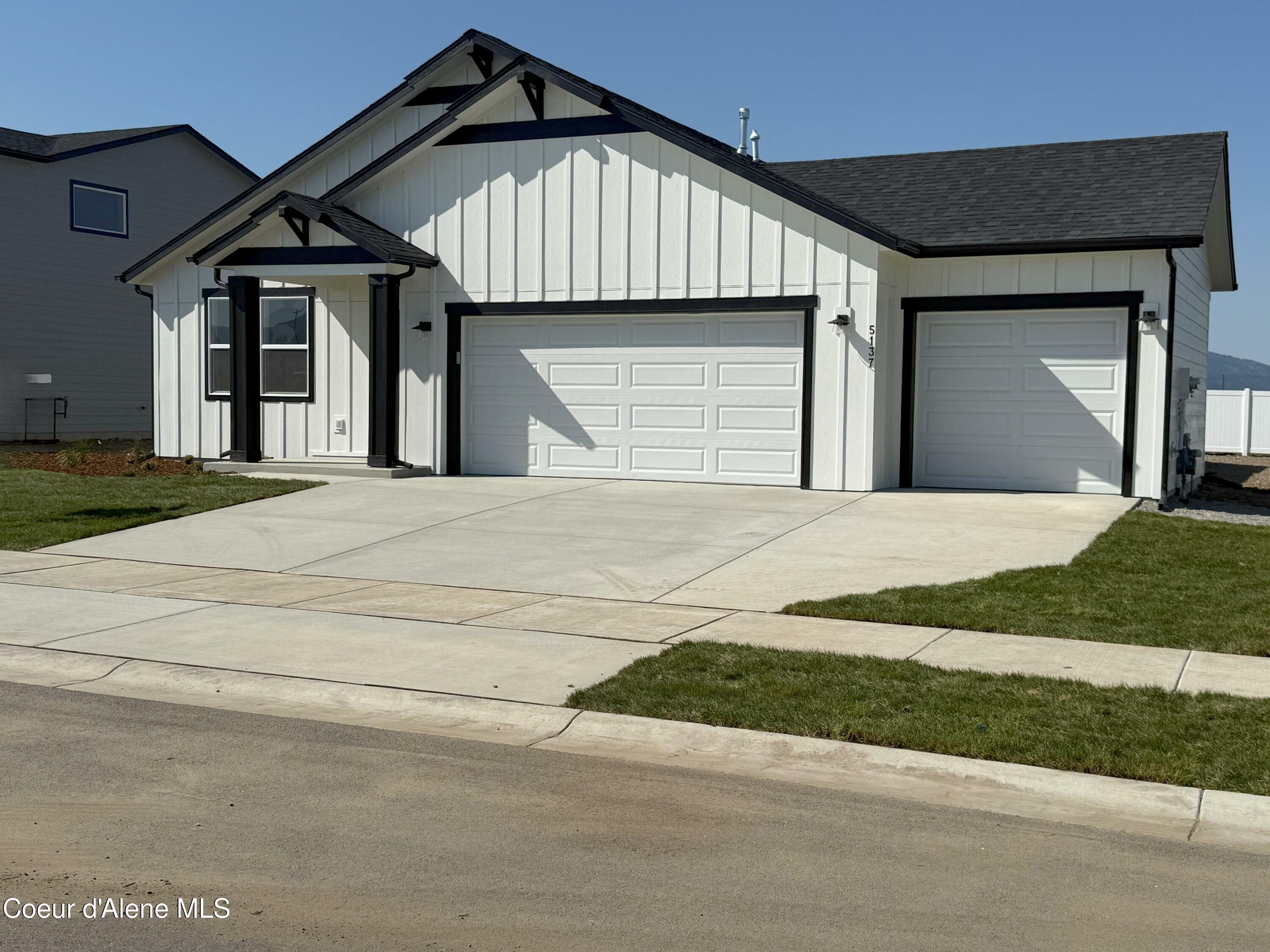 Property Photo: 5137 E Aquila Ave ID 83854