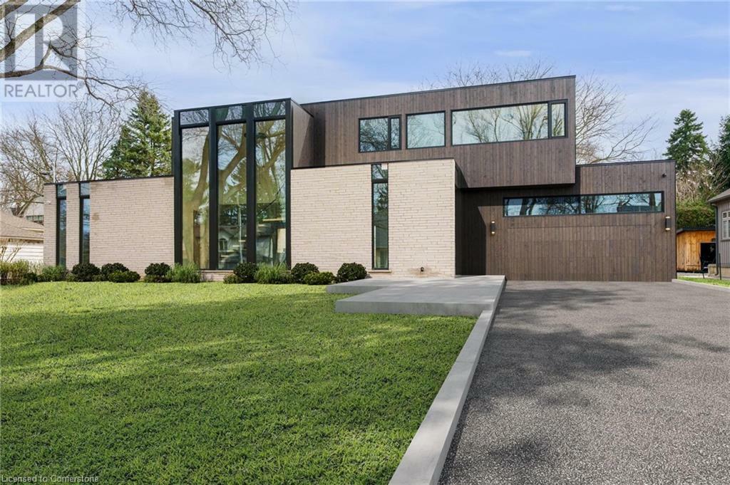 Property Photo: 16 Joanne Court ON L9G 1B1
