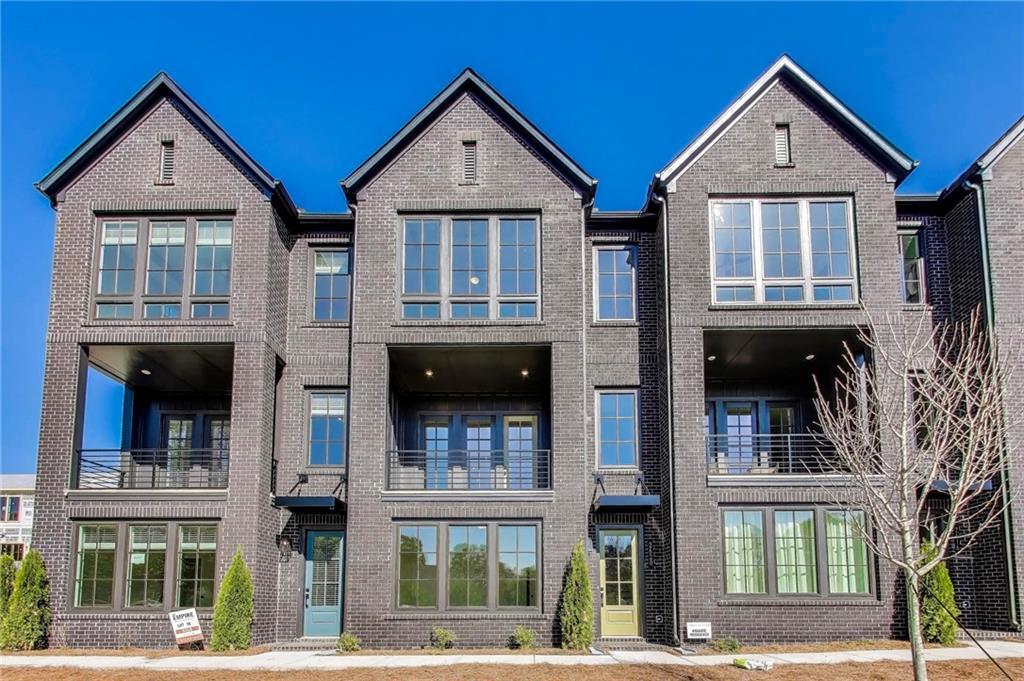 Property Photo: 2620 Mackintosh Court 19 GA 30319