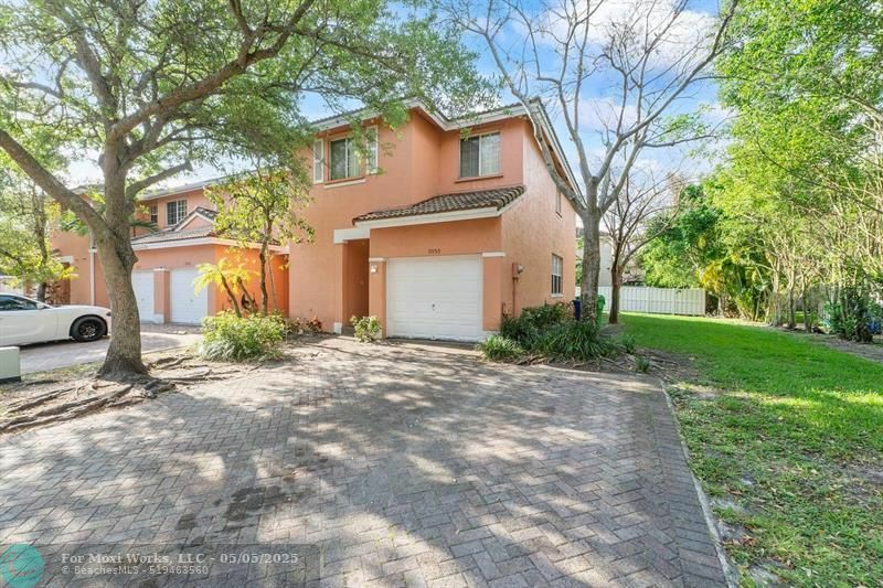 Property Photo: 9090 NW 40th Pl FL 33351