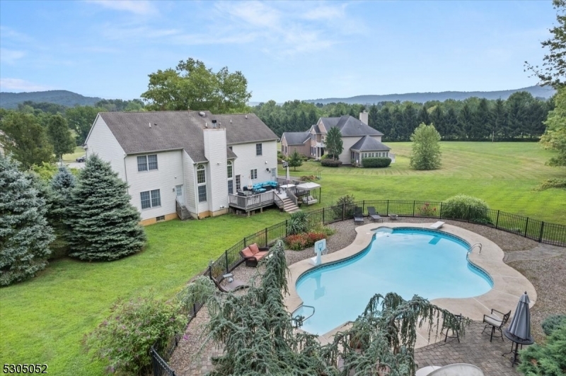 Property Photo: 14 Barn Swallow Ct NJ 08886