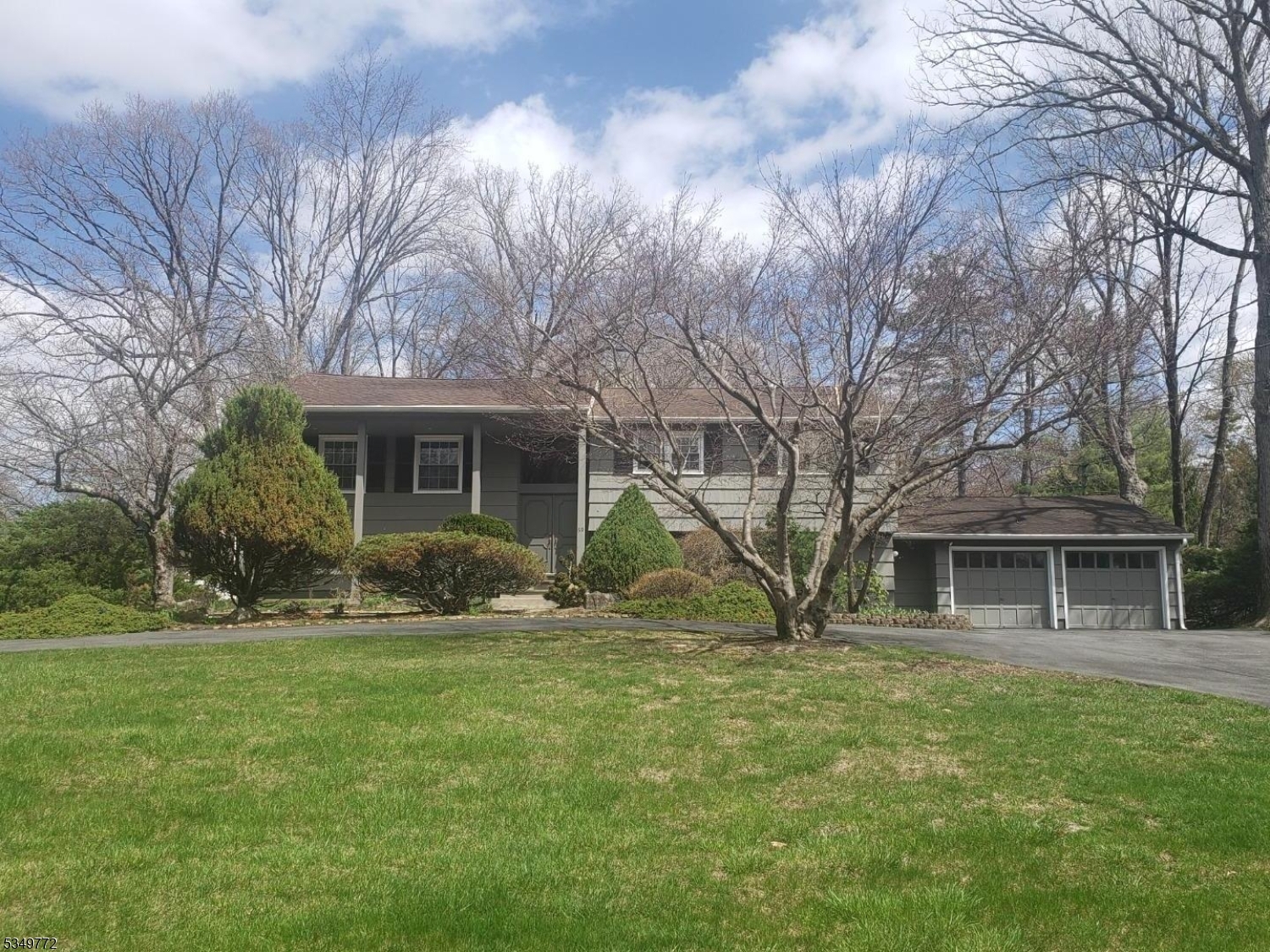 Property Photo: 59 Wynnewood Rd NJ 07039