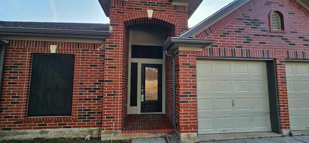 Property Photo: 3411 Somerton Drive TX 77571