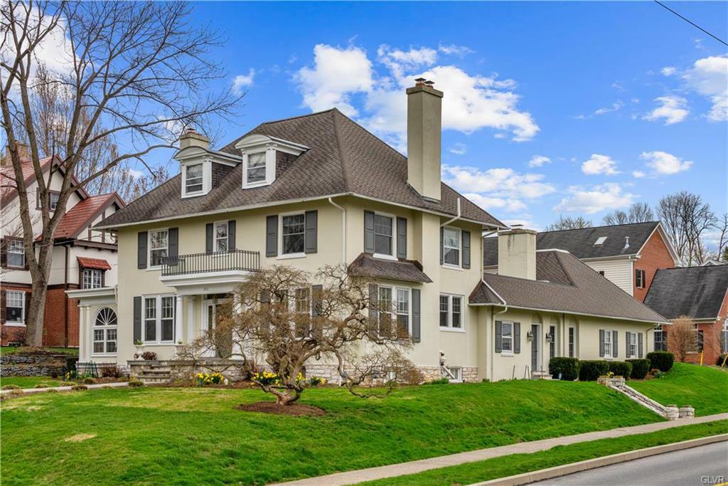 Property Photo: 206 East Granada Avenue PA 17033