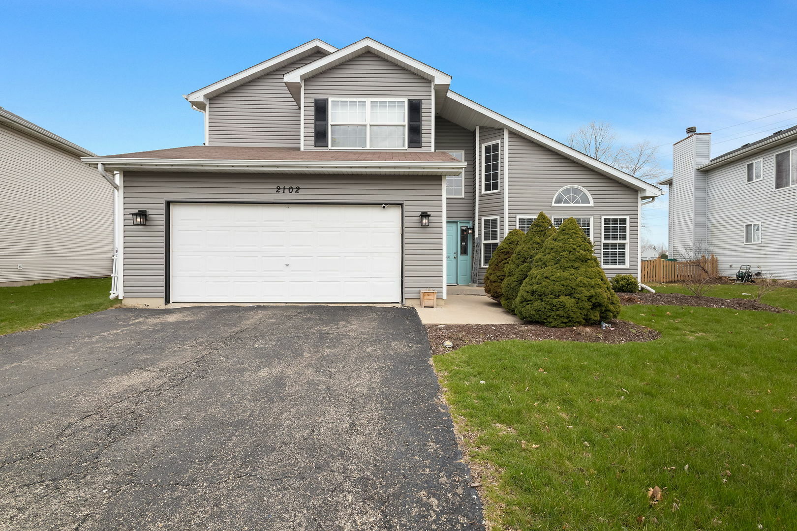 2102 Alpine Way  Plainfield IL 60586 photo