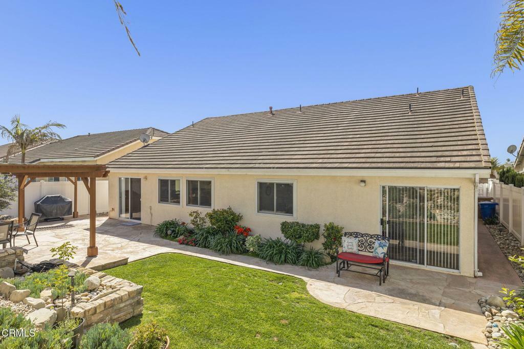 Property Photo: 7881 Loma Vista Road CA 93004