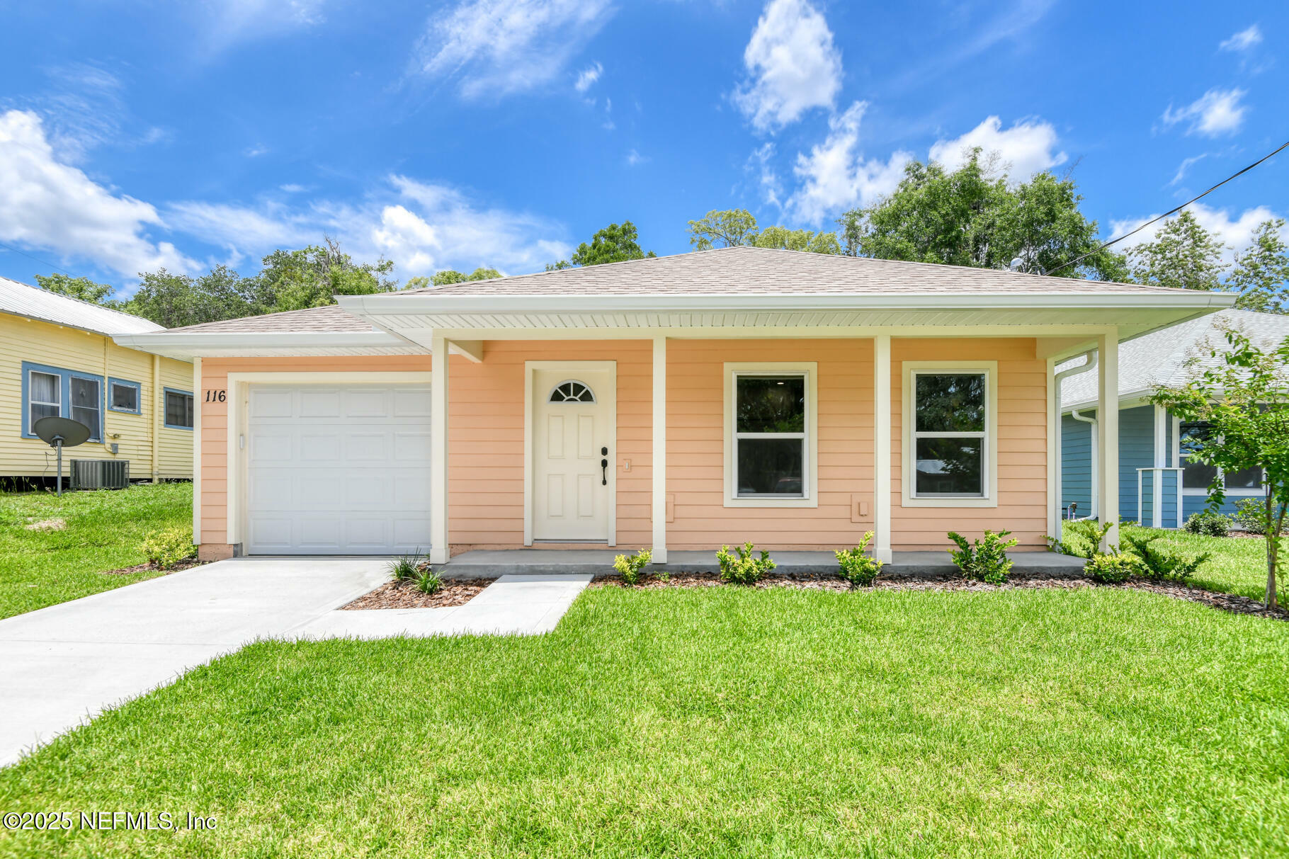 Property Photo: 116 Moseley Avenue FL 32177