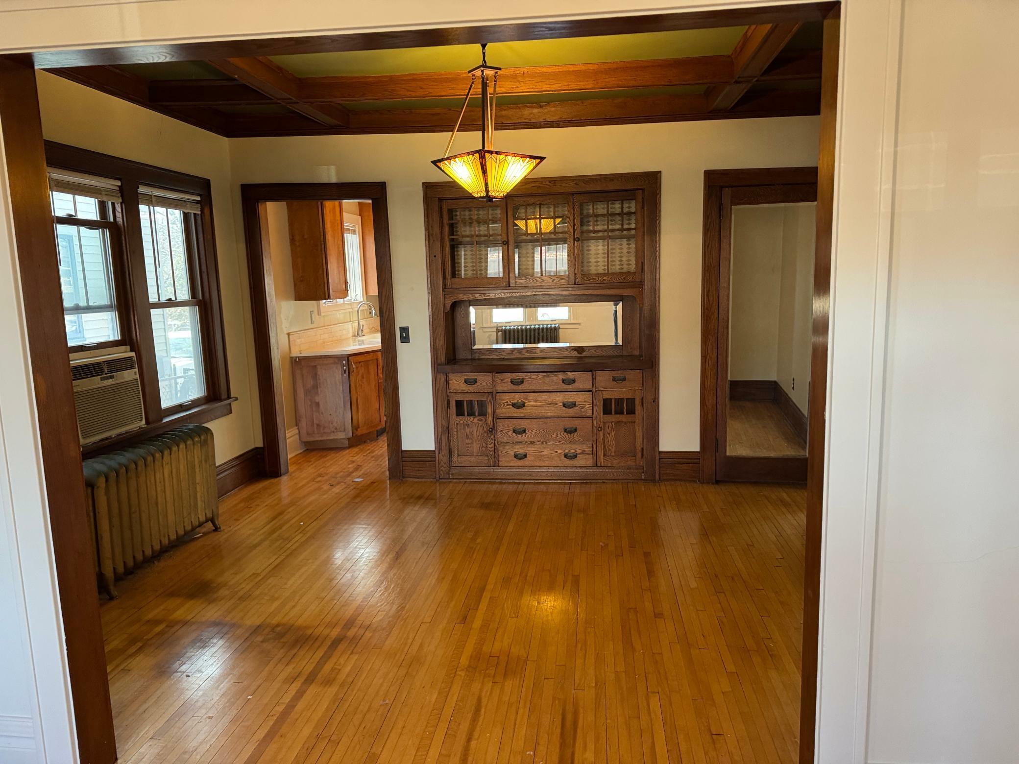 Property Photo: 1264 Grand Avenue MN 55105