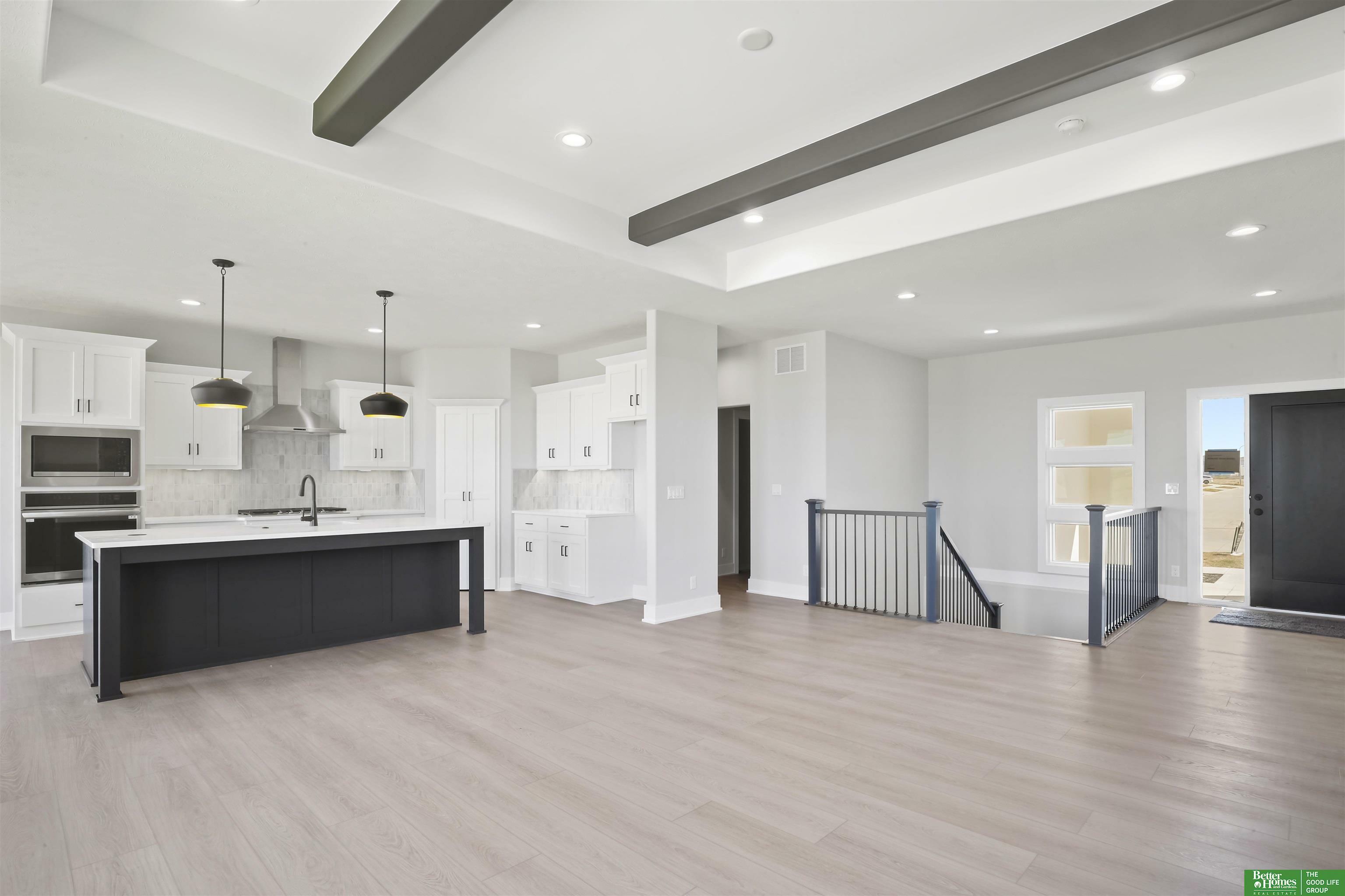 Property Photo: 5602 N 212th Street NE 68022