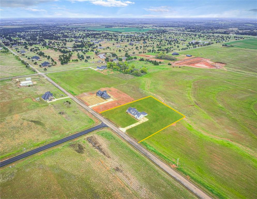 Property Photo: 2438 S May Avenue OK 73044