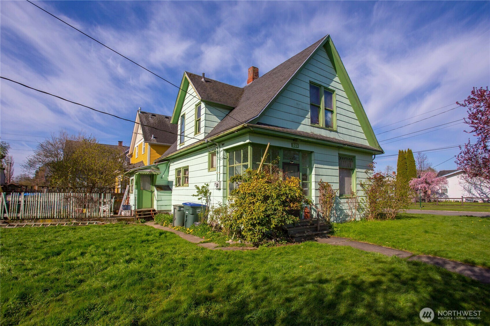Property Photo: 515 Irving Street WA 98225