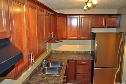 Property Photo: 225 Kingsmere Boulevard 301 SK S7J 4J6